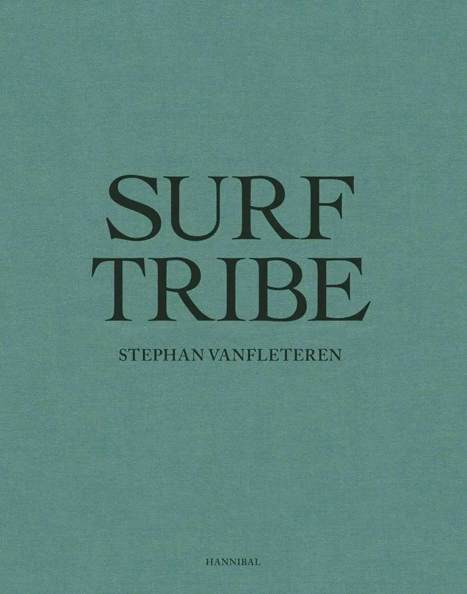 Cover: 9789492677365 | Surf Tribe | Stephan Vanfletere | Buch | 400 S. | Englisch | 2026